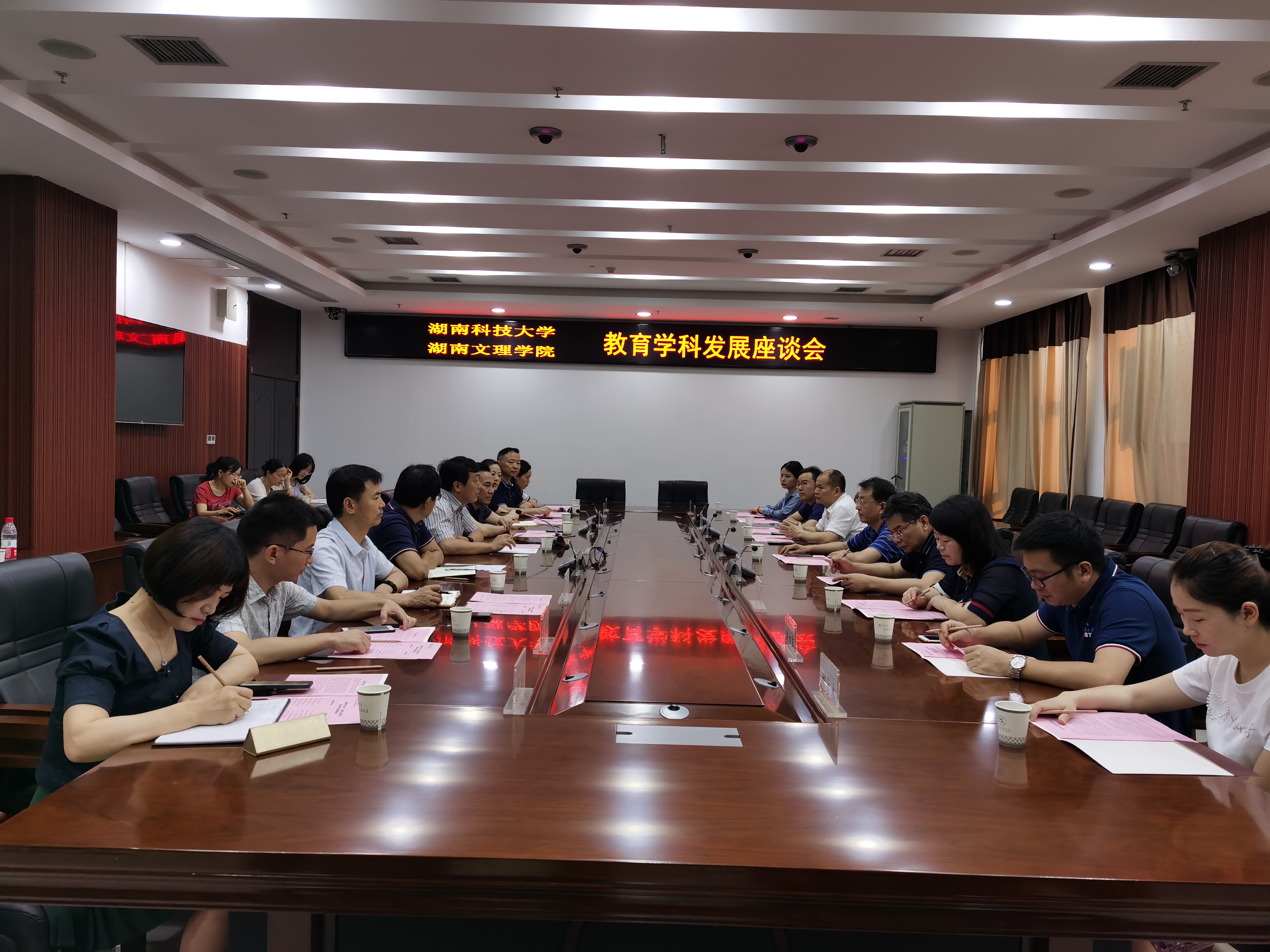 847809dddaaa44dd8c09f59e07006bcc.jpg 847809dddaaa44dd8c09f59e07006bcc.jpg