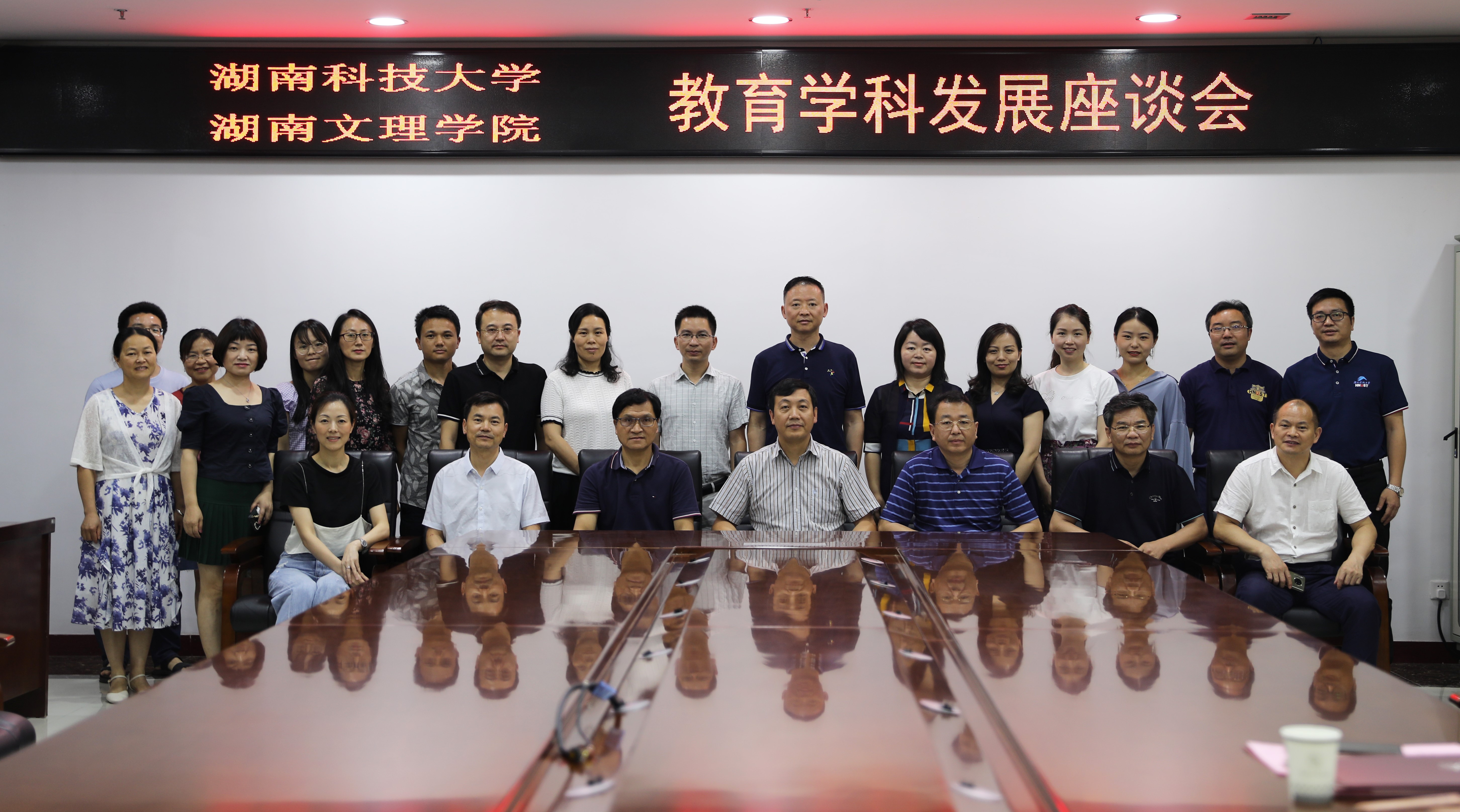 8325a828e4184cc69ca20f513cbee899.jpg 8325a828e4184cc69ca20f513cbee899.jpg