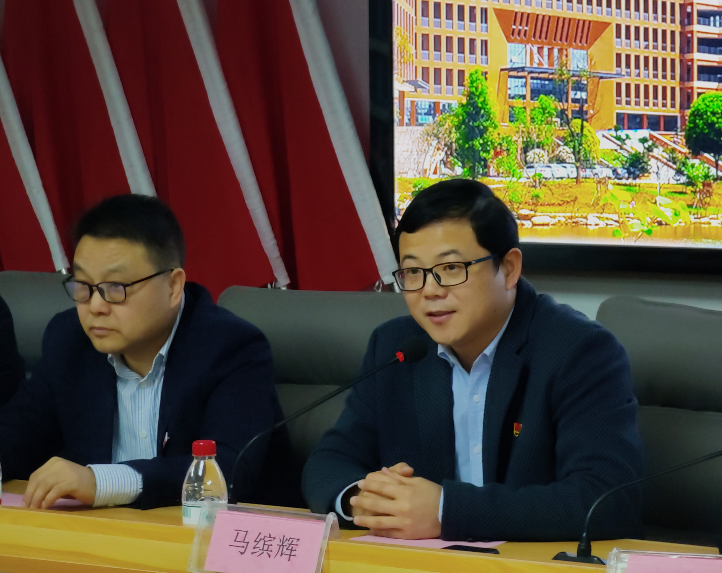 9ccbbaef6e604055b846ef9ba61743a2.jpg 9ccbbaef6e604055b846ef9ba61743a2.jpg