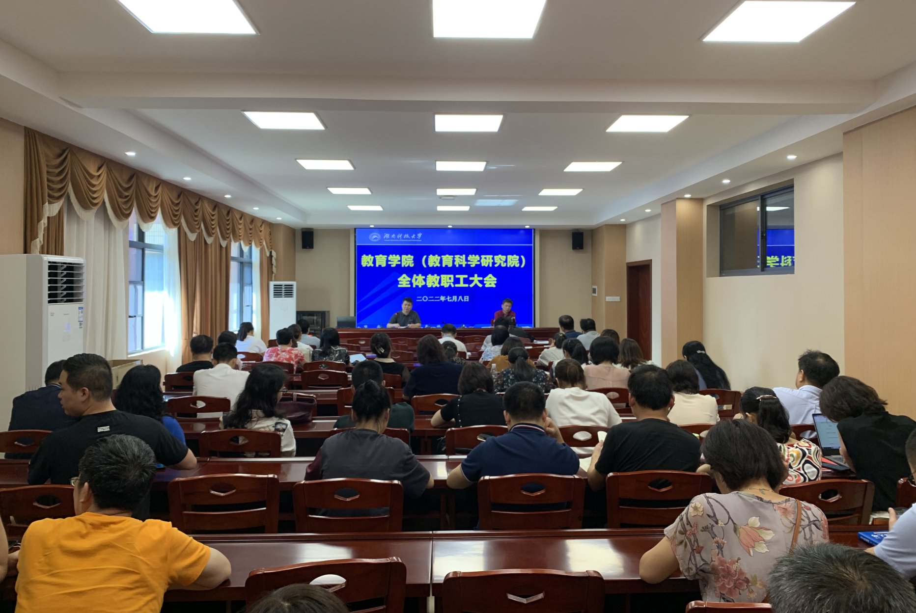 08eb00823a26422092d84fc41957cc56.jpg 08eb00823a26422092d84fc41957cc56.jpg